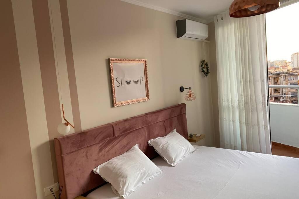 טיראנה Sunlit House City Center מראה חיצוני תמונה