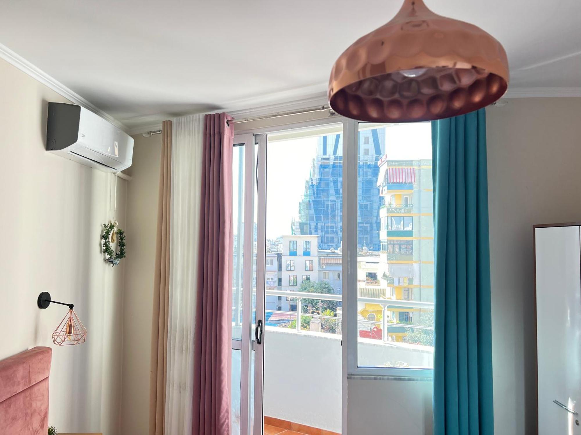 טיראנה Sunlit House City Center מראה חיצוני תמונה